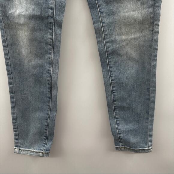 Mossimo Mid Rise Light Wash Skinny Button Front Jeans Size 00 s - Picture 3 of 9